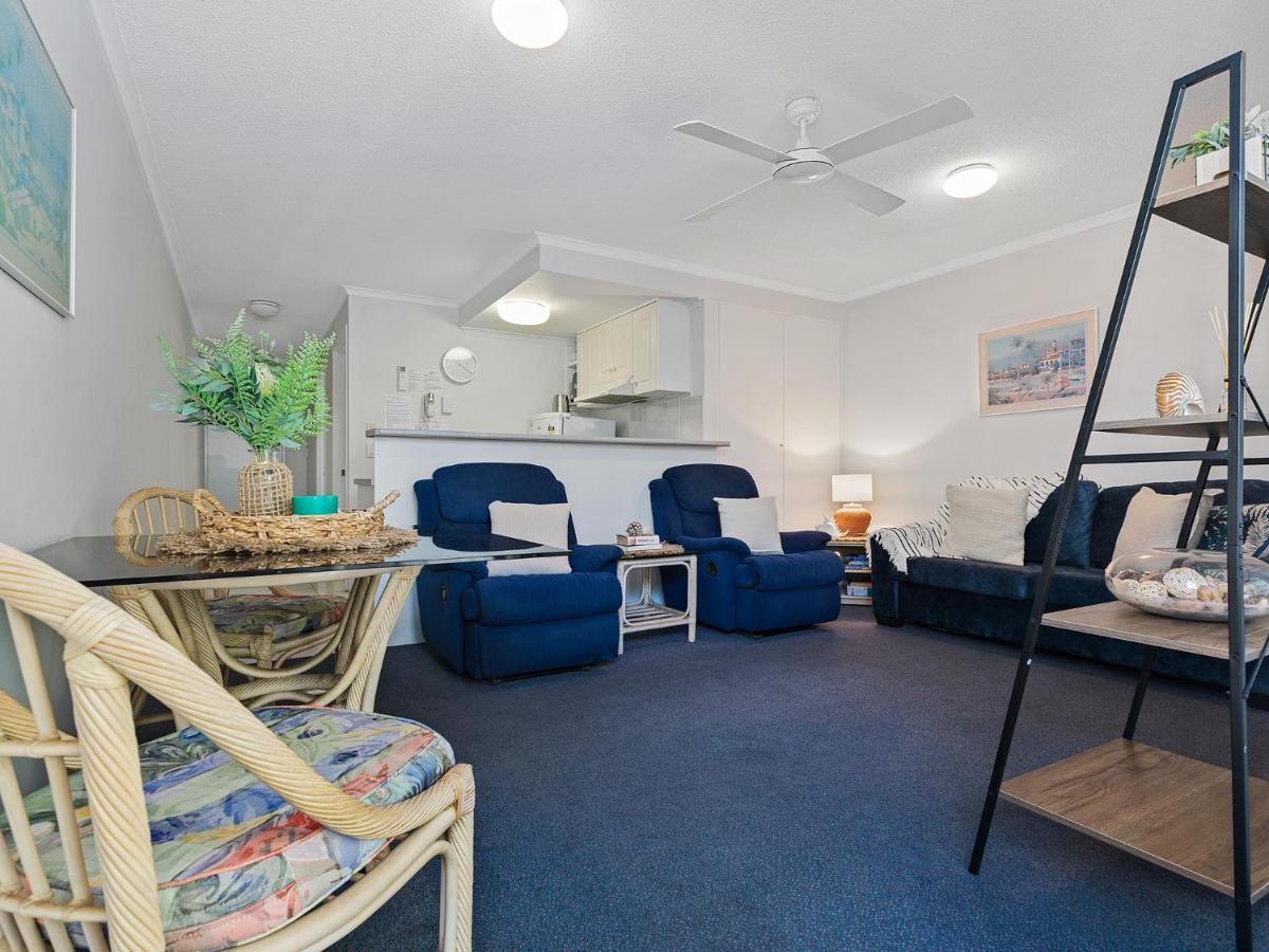 The Burlington Holiday Apartments Maroochydore Exterior photo