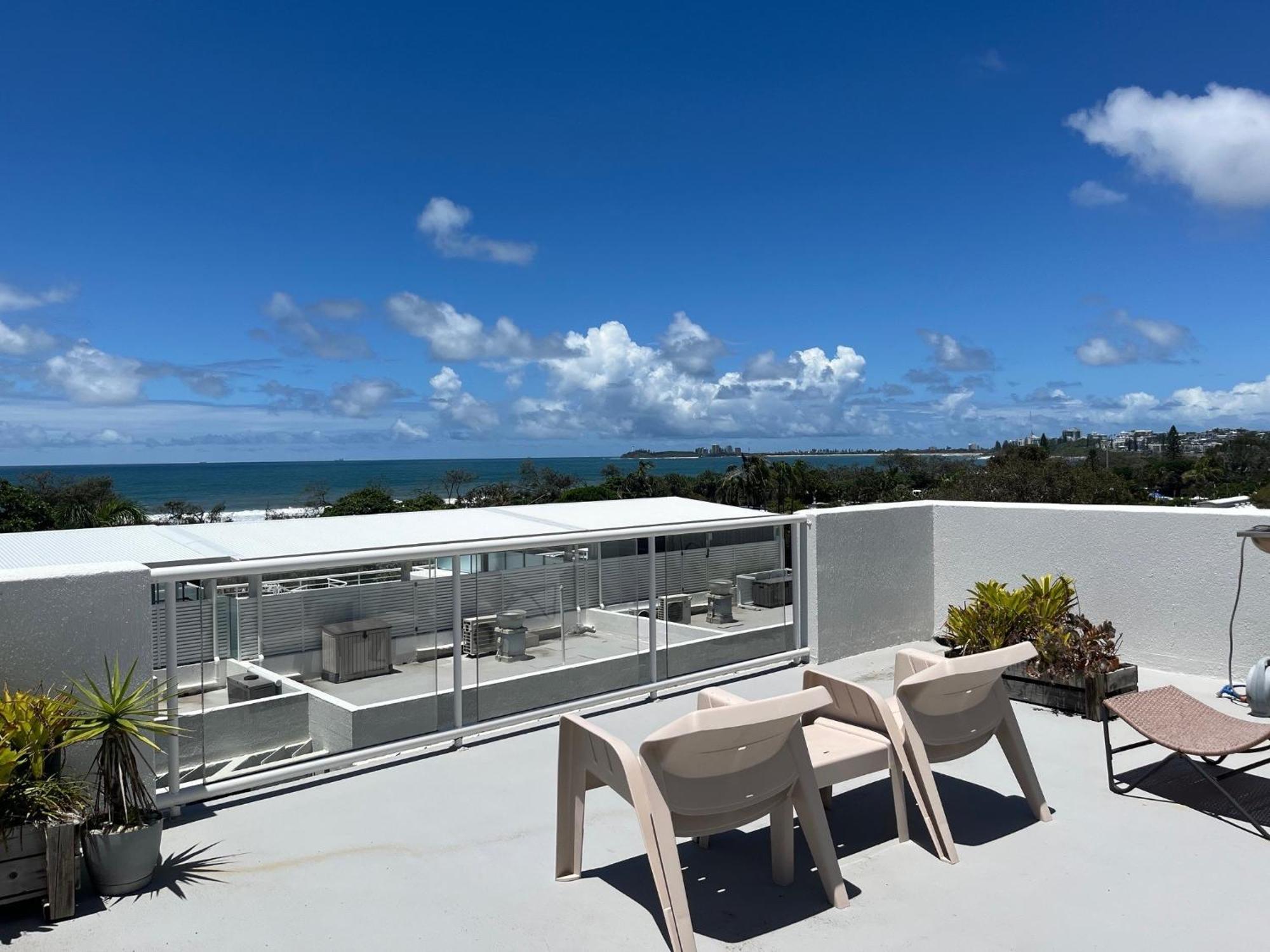 The Burlington Holiday Apartments Maroochydore Exterior photo