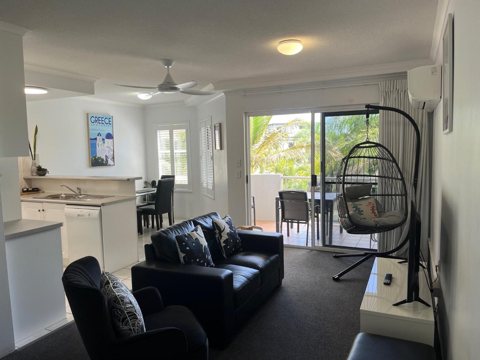 The Burlington Holiday Apartments Maroochydore Exterior photo