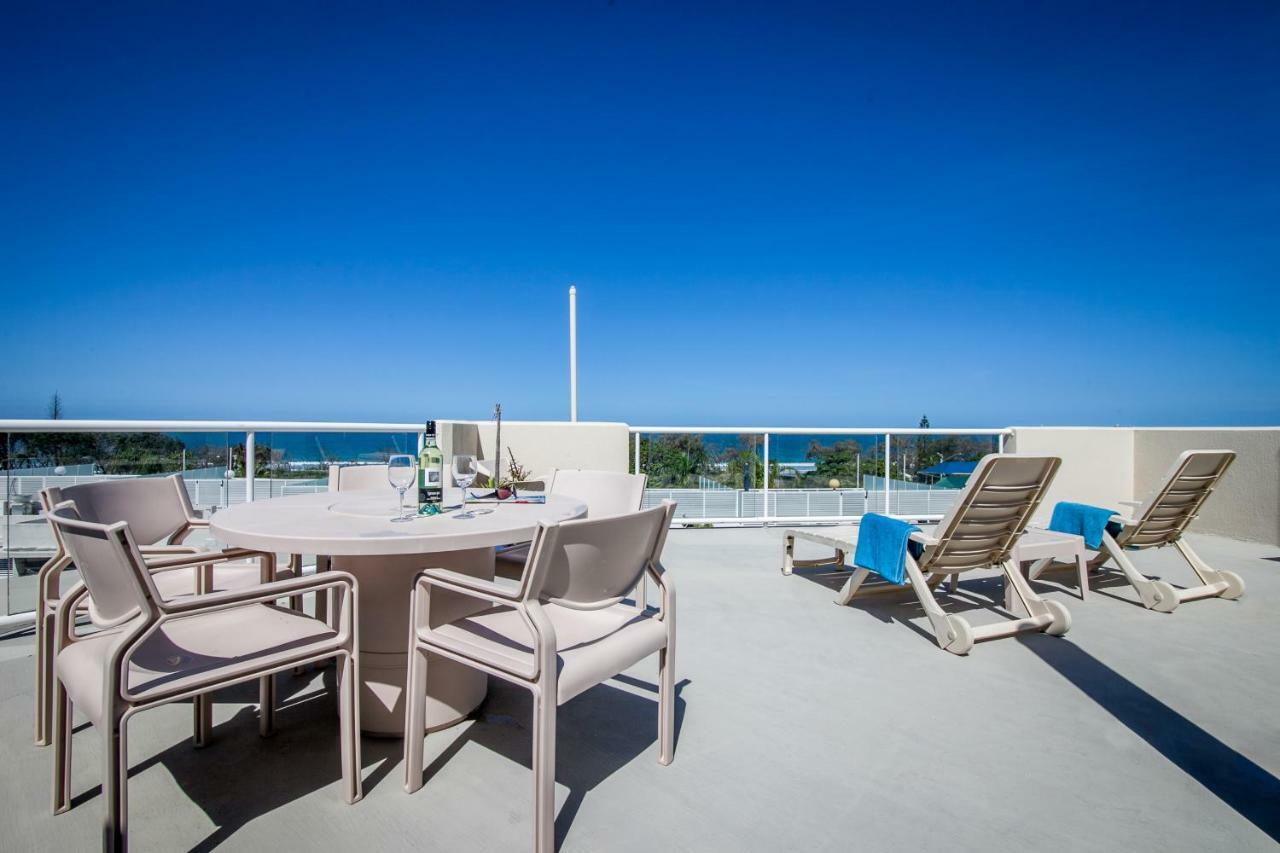 The Burlington Holiday Apartments Maroochydore Exterior photo